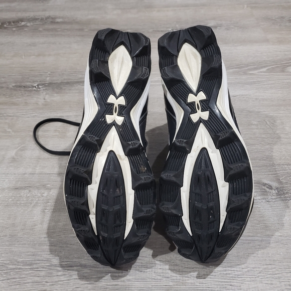 Under Armour cleats - Picture 2 of 5